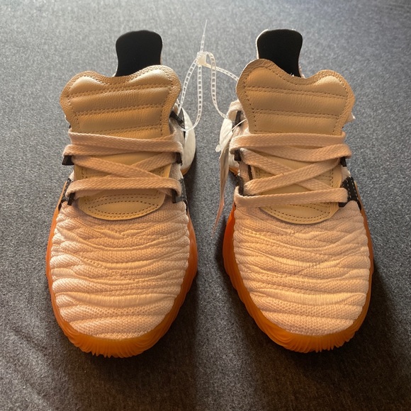 Adidas Sobakov 2.0 Boost Size 6 - Picture 2 of 8